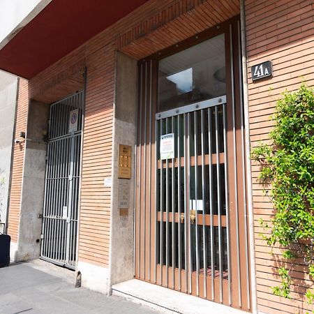 Modern & Stylish Near Isola & Central Station 밀라노 외부 사진